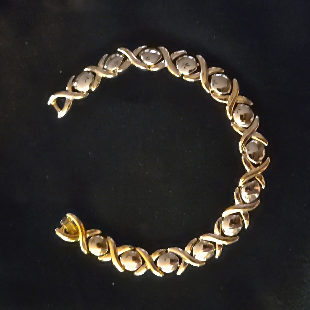 Gold Silver Tone X Os Bracelet 7.25"